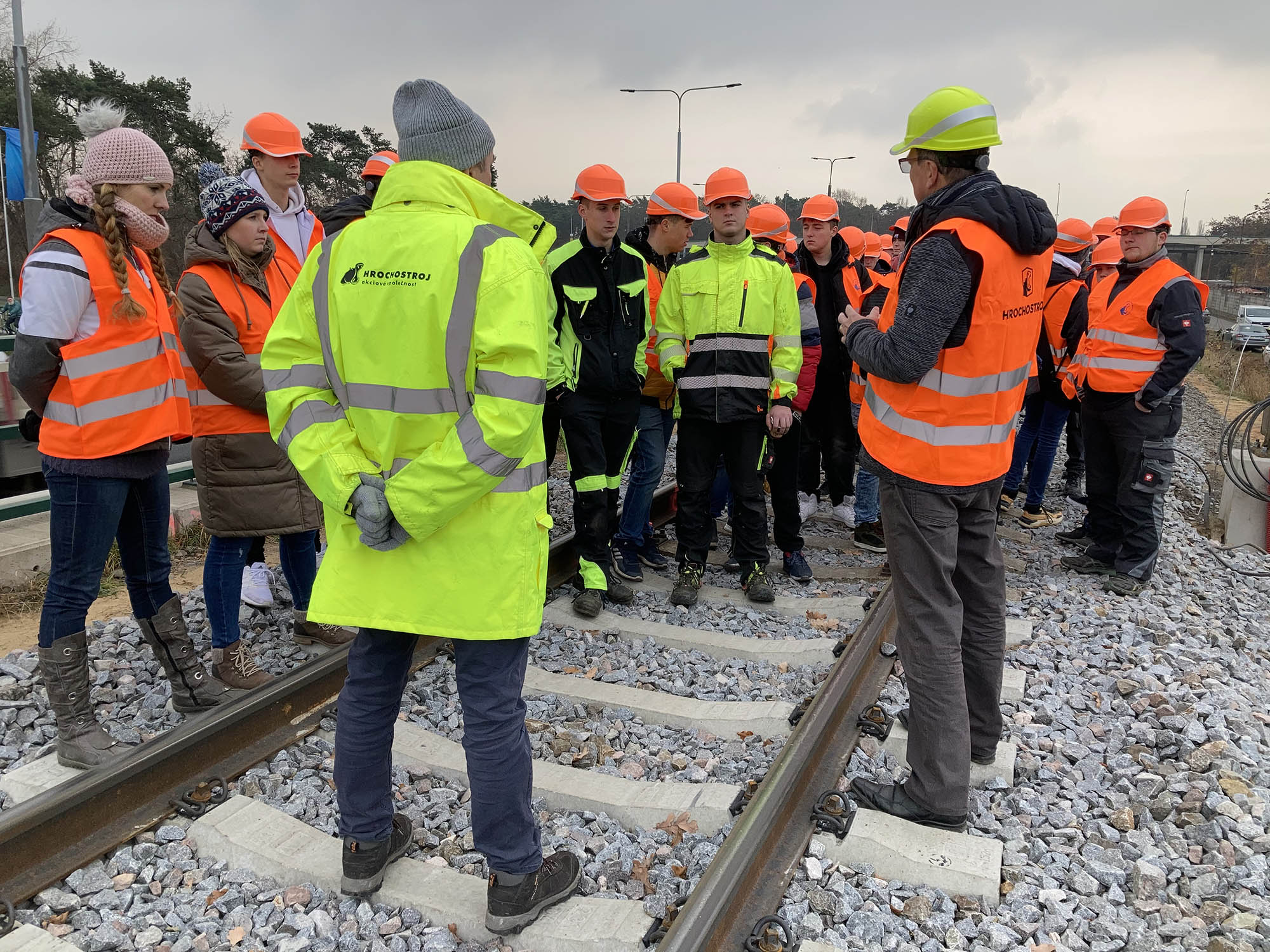 7D904F36 8768 4EA6 AAFE 5F4D7669225D